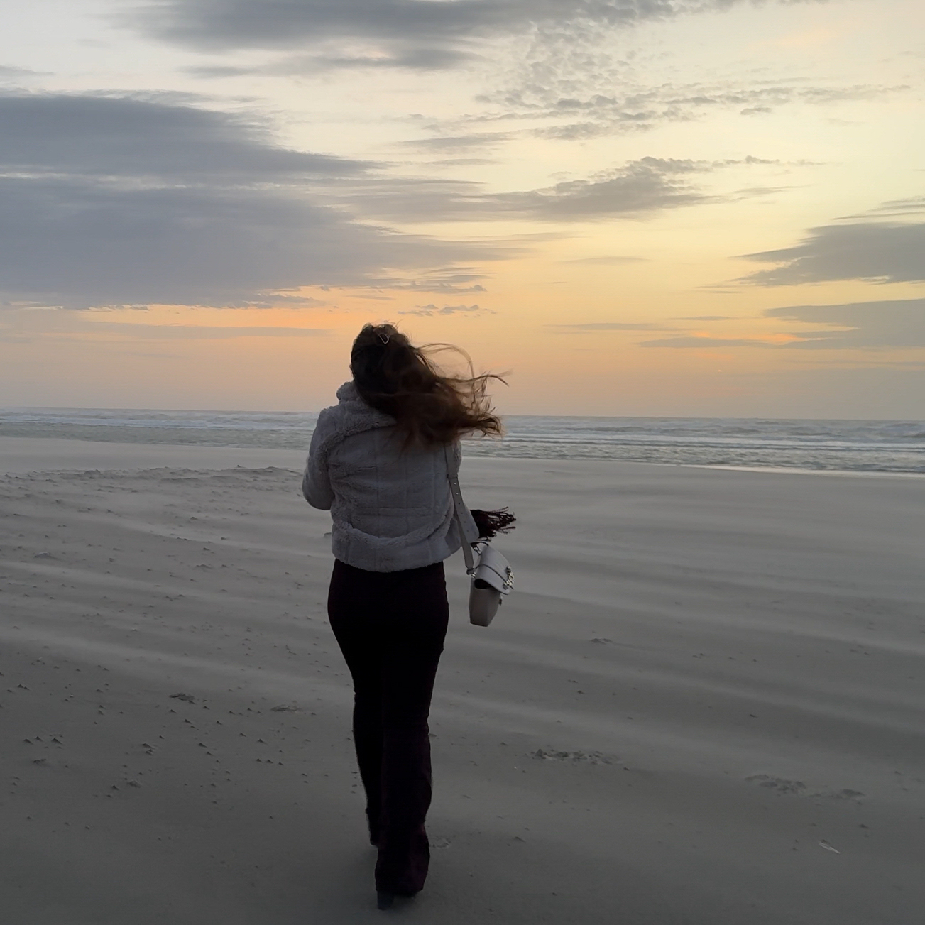 BAIN DE FORÊT - Cabanes dans les bois – Image 6