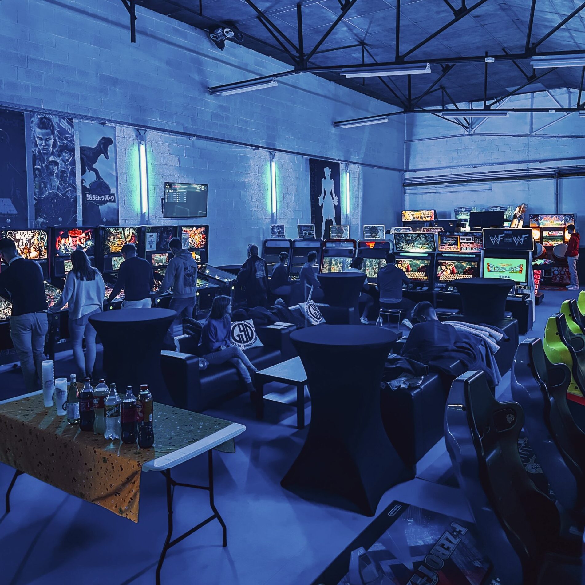 GATENINETYWORLD - Salle d'arcades privatisée