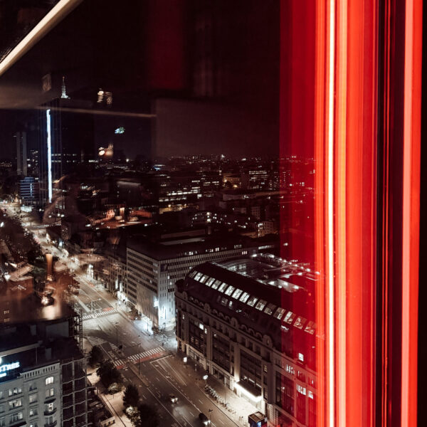 AKAI BRUSSELS - Restaurant panoramique fusion – Image 4